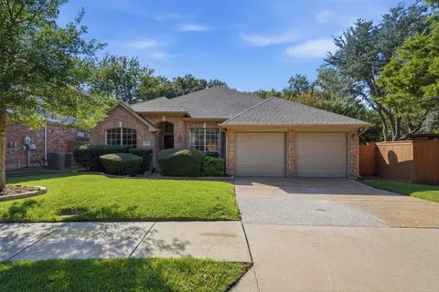 2902 Glen Hollow Ct, Mckinney, TX 75072