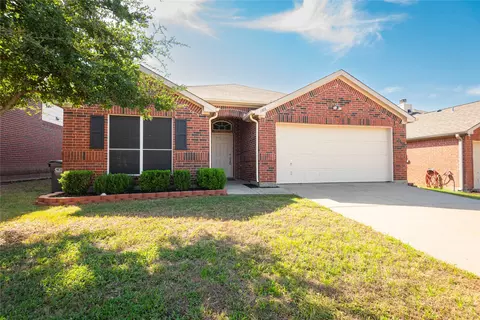 1105 Antoinette Dr, Princeton, TX 75407