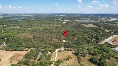 425 Cooks Ln, Fort Worth, TX 76120