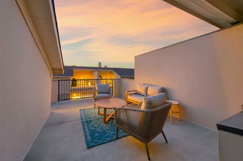 1303 Palm Springs Ln, Dallas, TX 75204