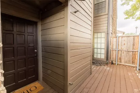 333 Melrose Dr #22B, Richardson, TX 75080