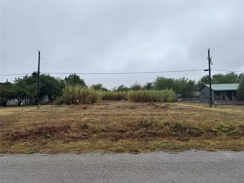 8946 Cartwright Dr, Cresson, TX 76035