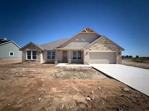 152 Meadow Bend Dr, New Fairview, TX 76078