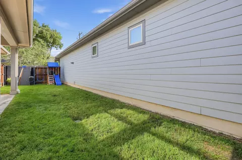 Exterior - 9220 Lamar St, Rowlett, TX 75089 photo 6 of 10