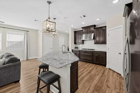 Kitchen - 9220 Lamar St, Rowlett, TX 75089 photo 5 of 7