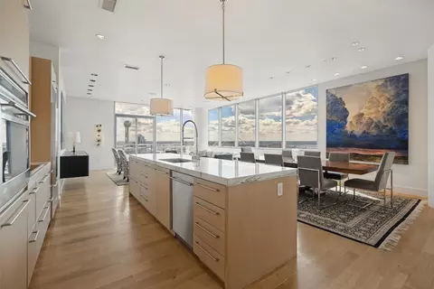 2200 Victory Ave #1705, Dallas, TX 75219