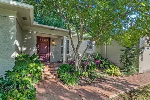 9711 E Lake Highlands Dr, Dallas, TX 75218