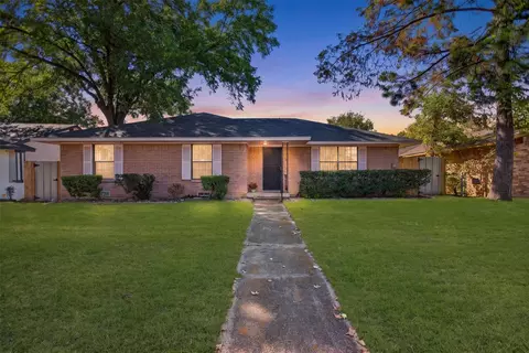 9610 Jennie Lee Ln, Dallas, TX 75227