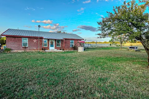 7001 Highway 6, De Leon, TX 76444