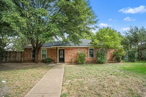 8608 Elderberry Ct, Dallas, TX 75249