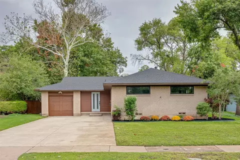 10109 San Lorenzo Dr, Dallas, TX 75228