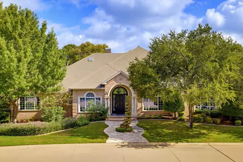 7012 Saucon Valley Dr, Fort Worth, TX 76132