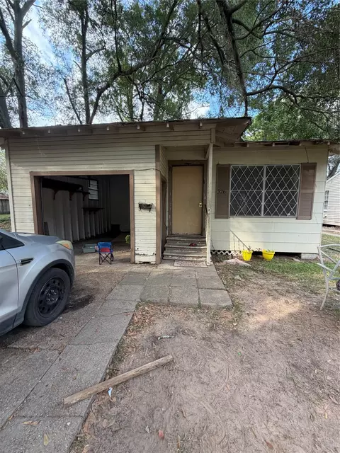 3266 Wagner St, Shreveport, LA 71108