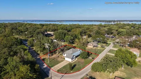View/Area - 409 Oak Creek Dr, Tool, TX 75143 photo 4 of 4