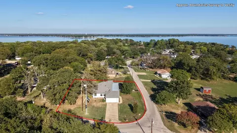 View/Area - 409 Oak Creek Dr, Tool, TX 75143 photo 2 of 4