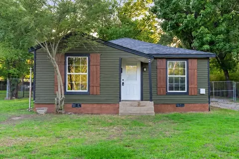 418 N 36th St, Corsicana, TX 75110