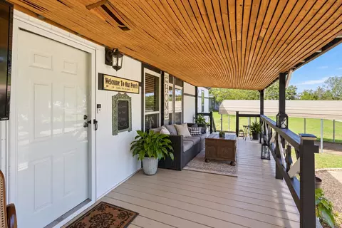 6200 S Lakeside Hills Ct, Granbury, TX 76048