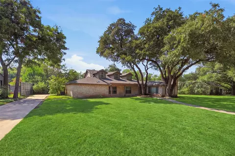 3705 Brighton Rd, Fort Worth, TX 76109