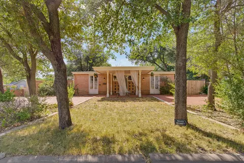1042 Santos St, Abilene, TX 79605
