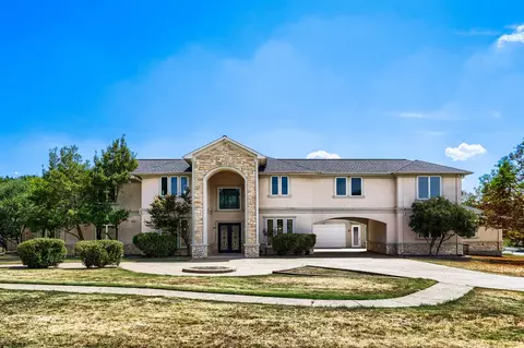2242 Mountain Lakes Dr, Cedar Hill, TX 75104