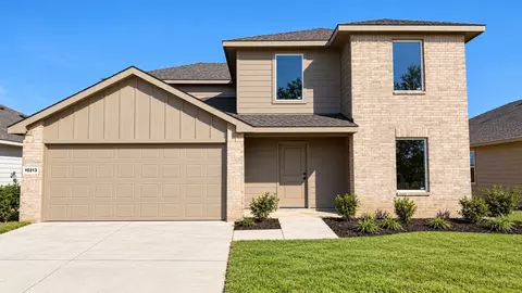 10313 Mayhew St, Fort Worth, TX 76140