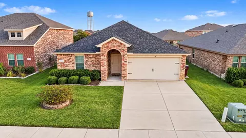 1901 Crimson Ave, Farmersville, TX 75442