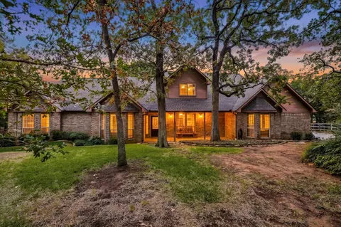 1231 Oak View Ct, Oak Point, TX 75068