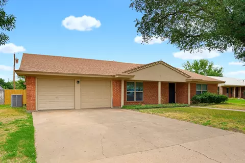 709 Gary Ln, Abilene, TX 79601