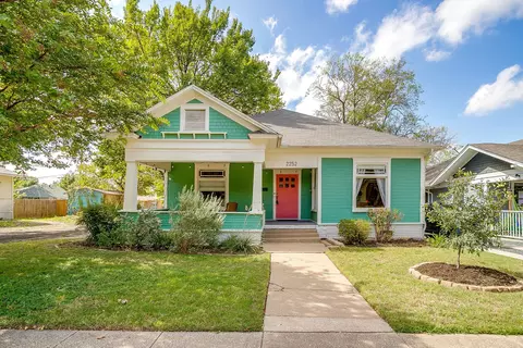 2252 Washington Ave, Fort Worth, TX 76110