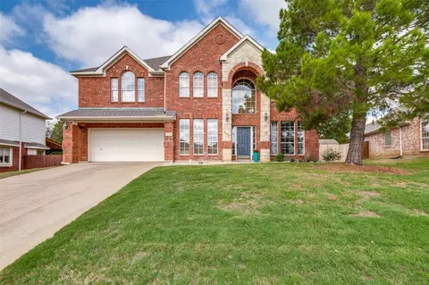 7929 Stansfield Dr, Fort Worth, TX 76137