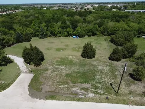 130 Sherry Ln, Hackberry, TX 75036