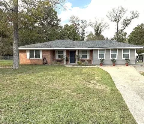 5664 Harper Rd, Keithville, LA 71047