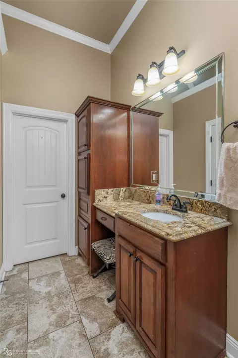Bath - 468 Buddy Brown Rd, Minden, LA 71055 photo 3 of 6