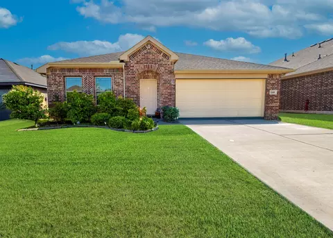 1140 Nighthawk Trl, Alvarado, TX 76009