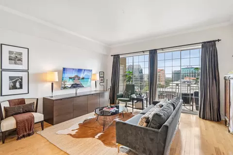 3225 Turtle Creek Blvd #914, Dallas, TX 75219