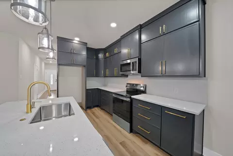 Kitchen - 724 Gilbert St, Terrell, TX 75160 photo 6 of 6