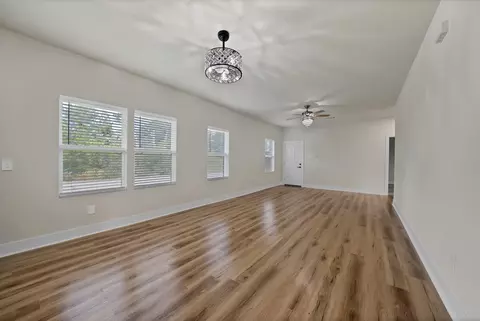Living - 724 Gilbert St, Terrell, TX 75160 photo 2 of 2