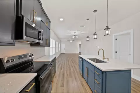 Kitchen - 724 Gilbert St, Terrell, TX 75160 photo 3 of 6