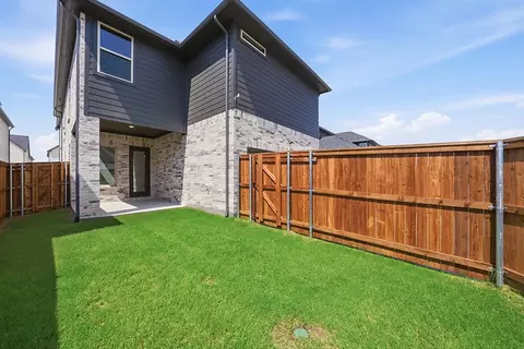Exterior - 800 Isabel St, Celina, TX 75009 photo 6 of 6
