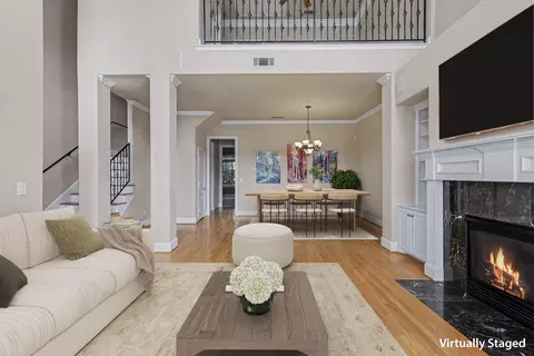 2811 Welborn St, Dallas, TX 75219