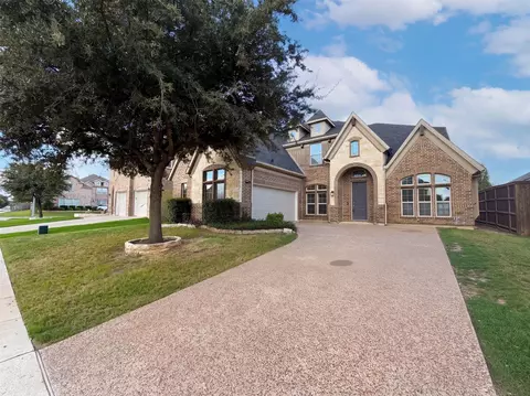 4409 Elmgreen Dr, Roanoke, TX 76262
