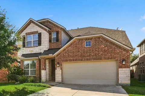 15529 Pioneer Bluff Trl, Roanoke, TX 76262
