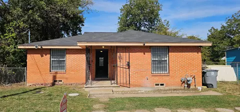 707 Korgan St, Dallas, TX 75216