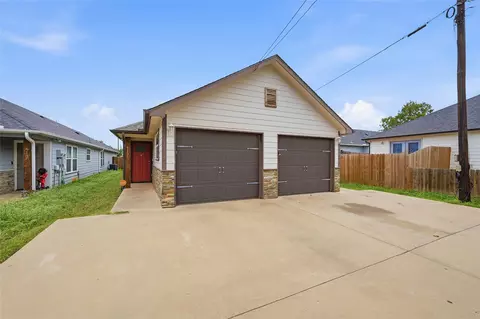 615-617 E Carter St, Sherman, TX 75090