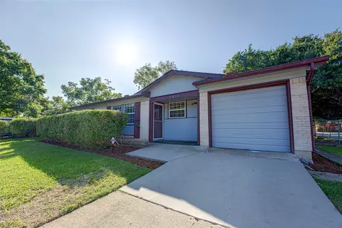 2906 Windmill Ln, Farmers Branch, TX 75234