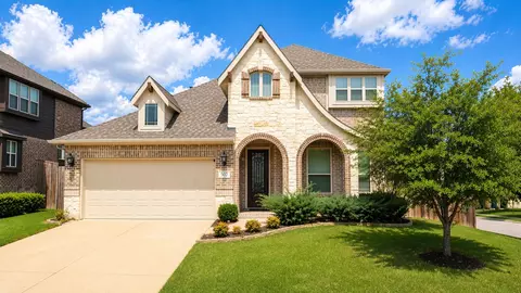 502 Ranchwood Dr, Justin, TX 76247
