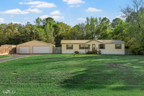 8361 Still Meadow Dr, Shreveport, LA 71129