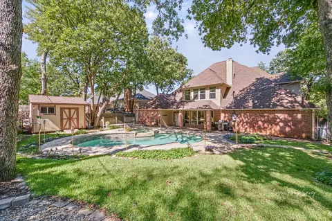 3406 Forestway Ct, Arlington, TX 76001