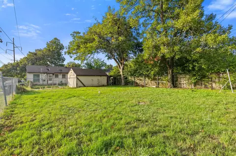 Exterior - 2701 Windsor Ave, Waco, TX 76708 photo 7 of 7