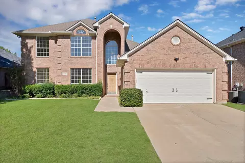 2321 Denham Dr, Arlington, TX 76001